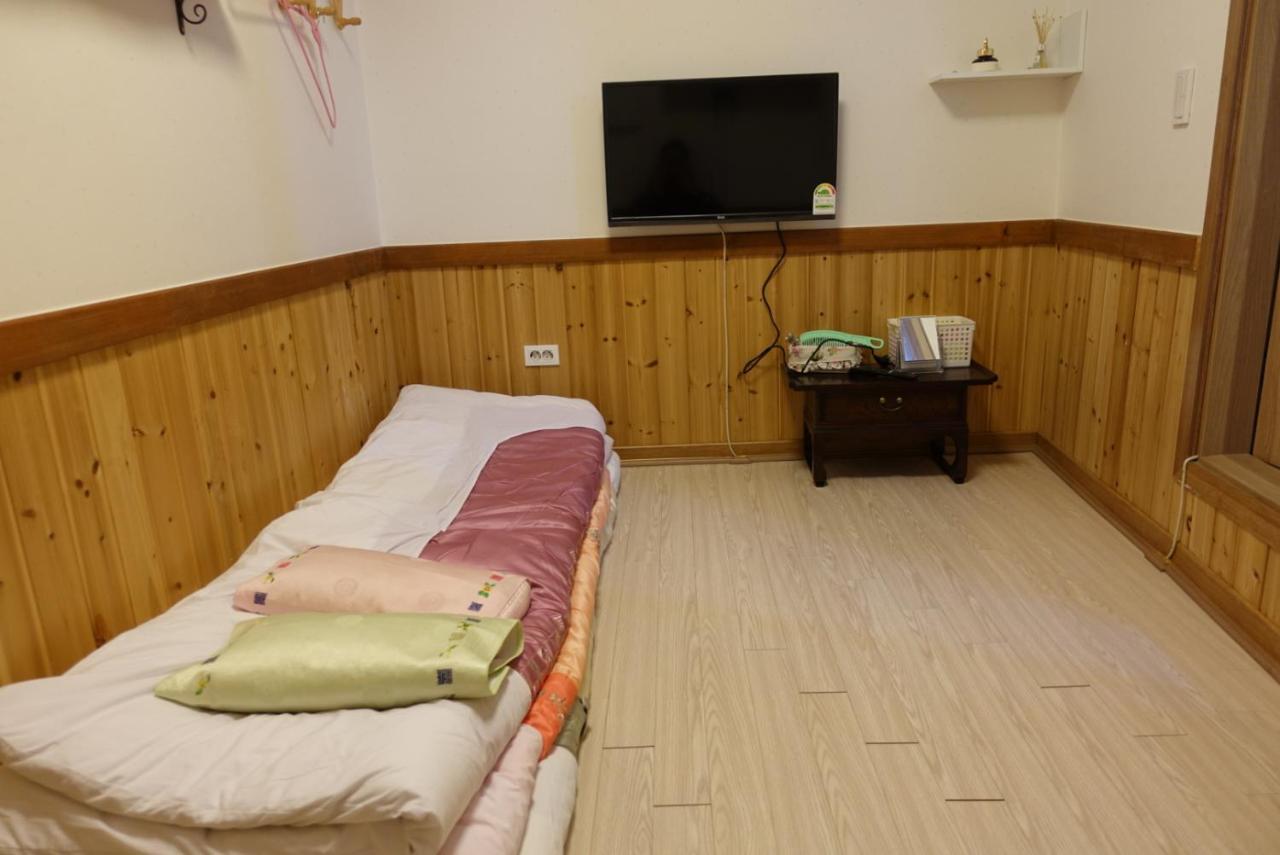 Pongdang Guesthouse Jeonju Exterior photo